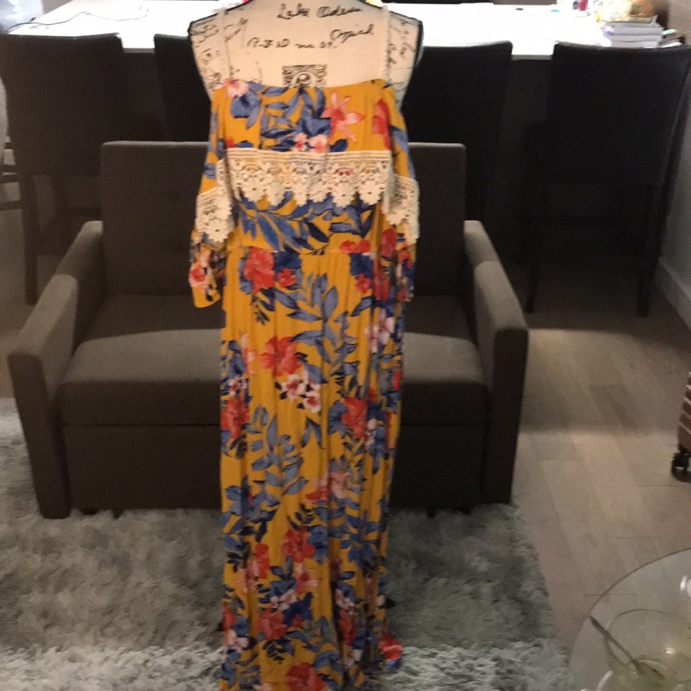 Off the shoulder maxi dress